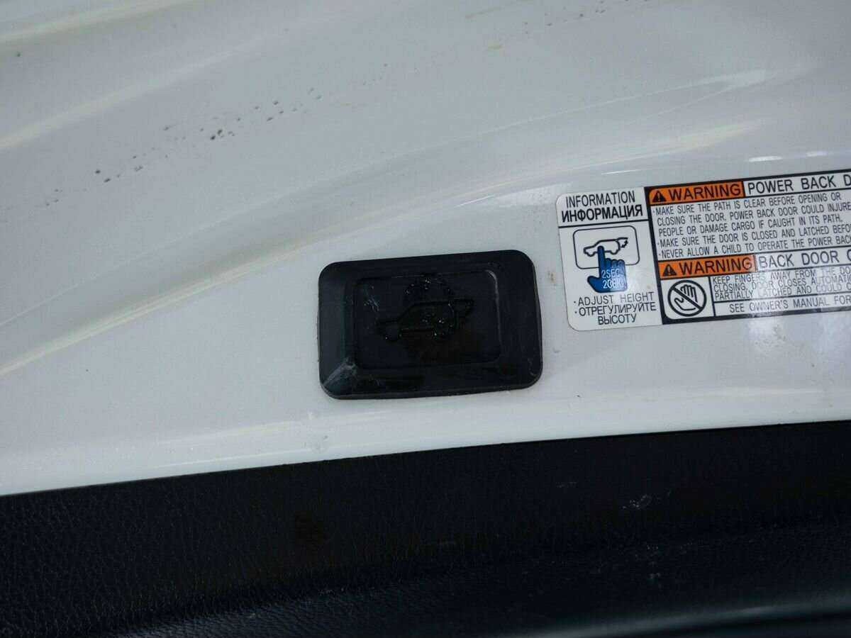 Toyota RAV4 2019 года с пробегом. Фото: #22