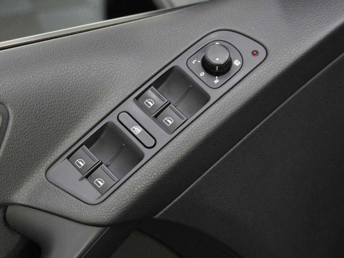 Б/У Фольксваген Тигуан 2014 года. Фото: #16