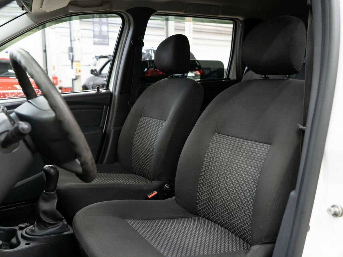 Б/У Лада (ВАЗ) Ларгус 2019 года. Фото: #5