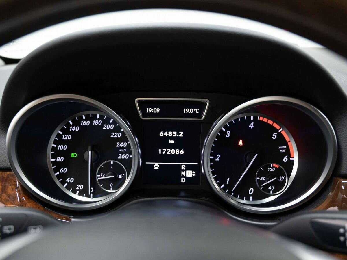 Mercedes-Benz M-Класс 2012 года с пробегом. Фото: #18