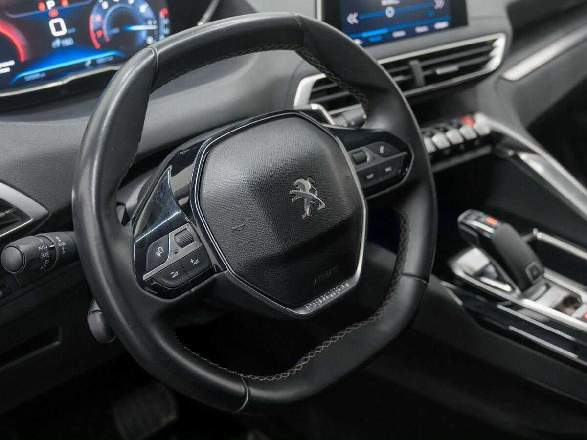Peugeot 3008 2018 года с пробегом. Фото: #14