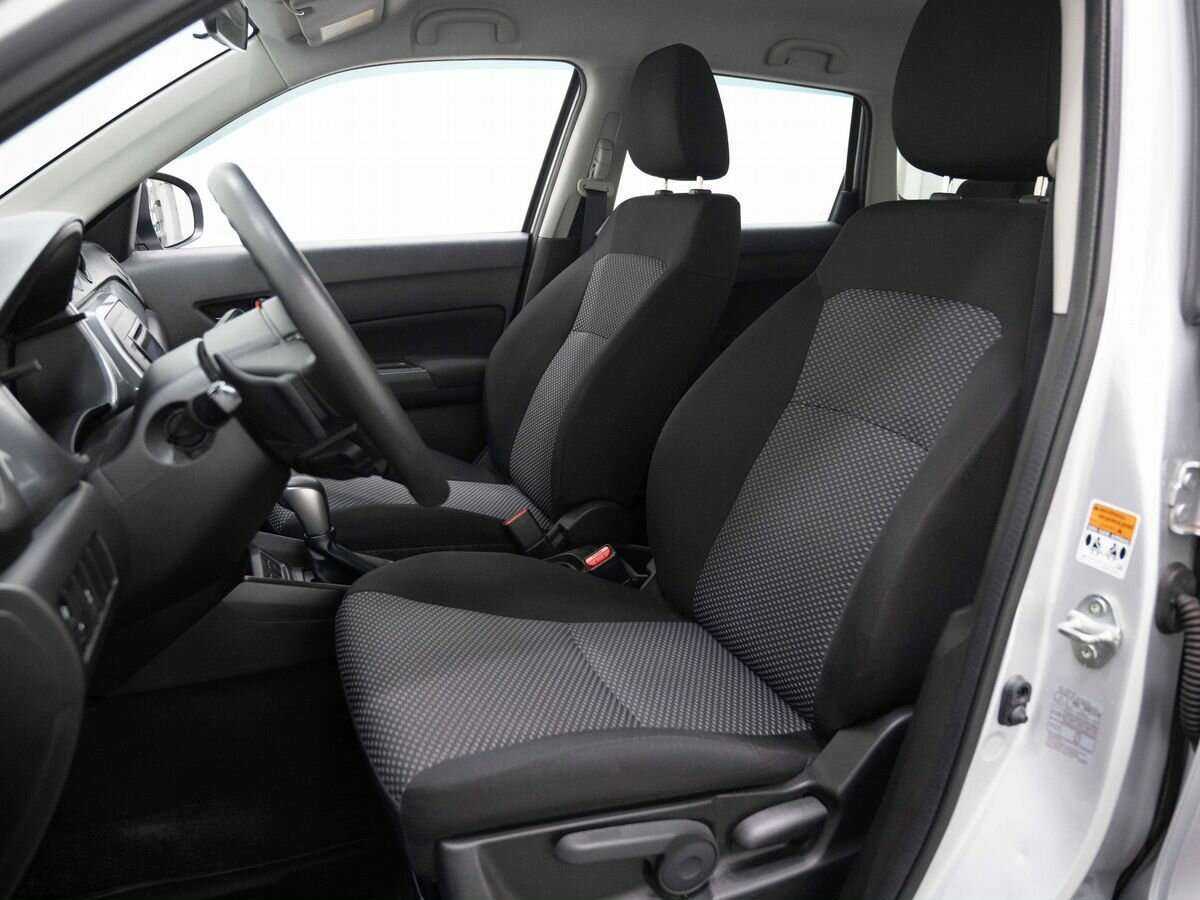 Б/У Сузуки Витара 2015 года. Фото: #5