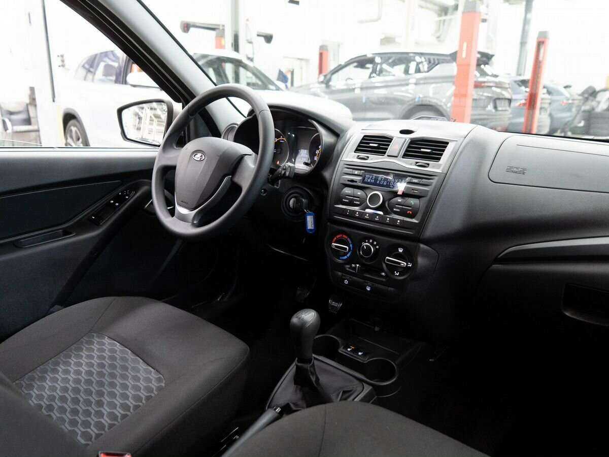 Б/У Лада (ВАЗ) Гранта 2021 года. Фото: #16