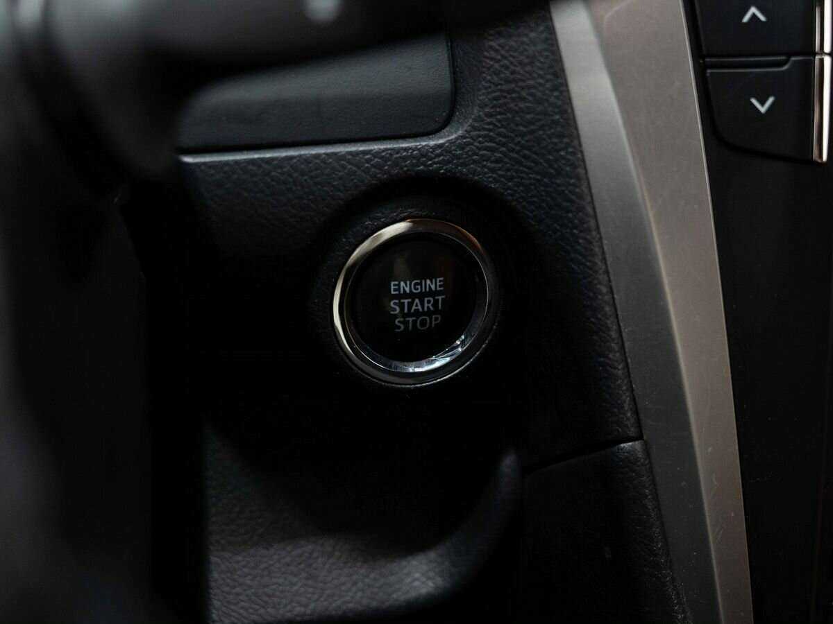 Toyota Camry 2015 года с пробегом. Фото: #18