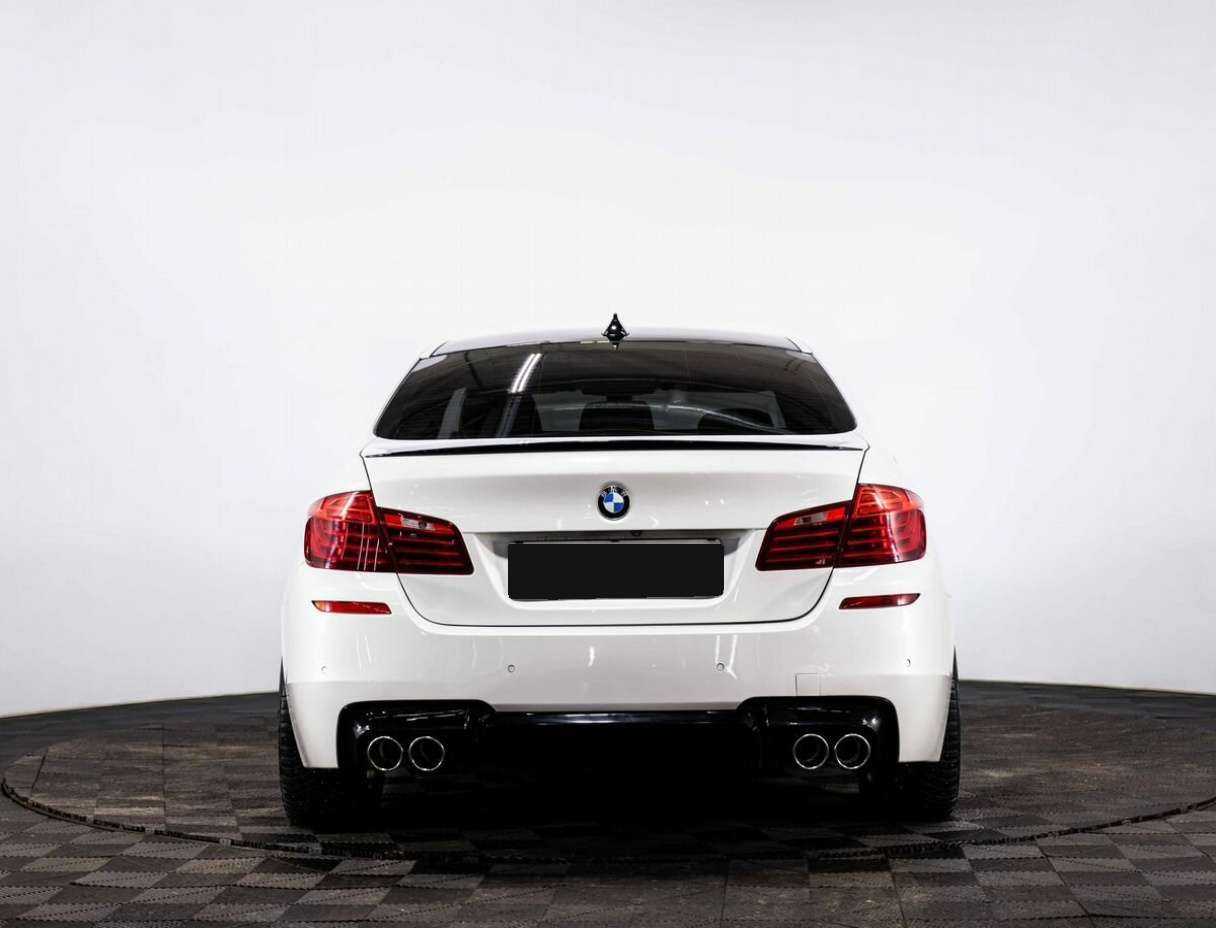 BMW 5 серии 2016 года с пробегом. Фото: #4