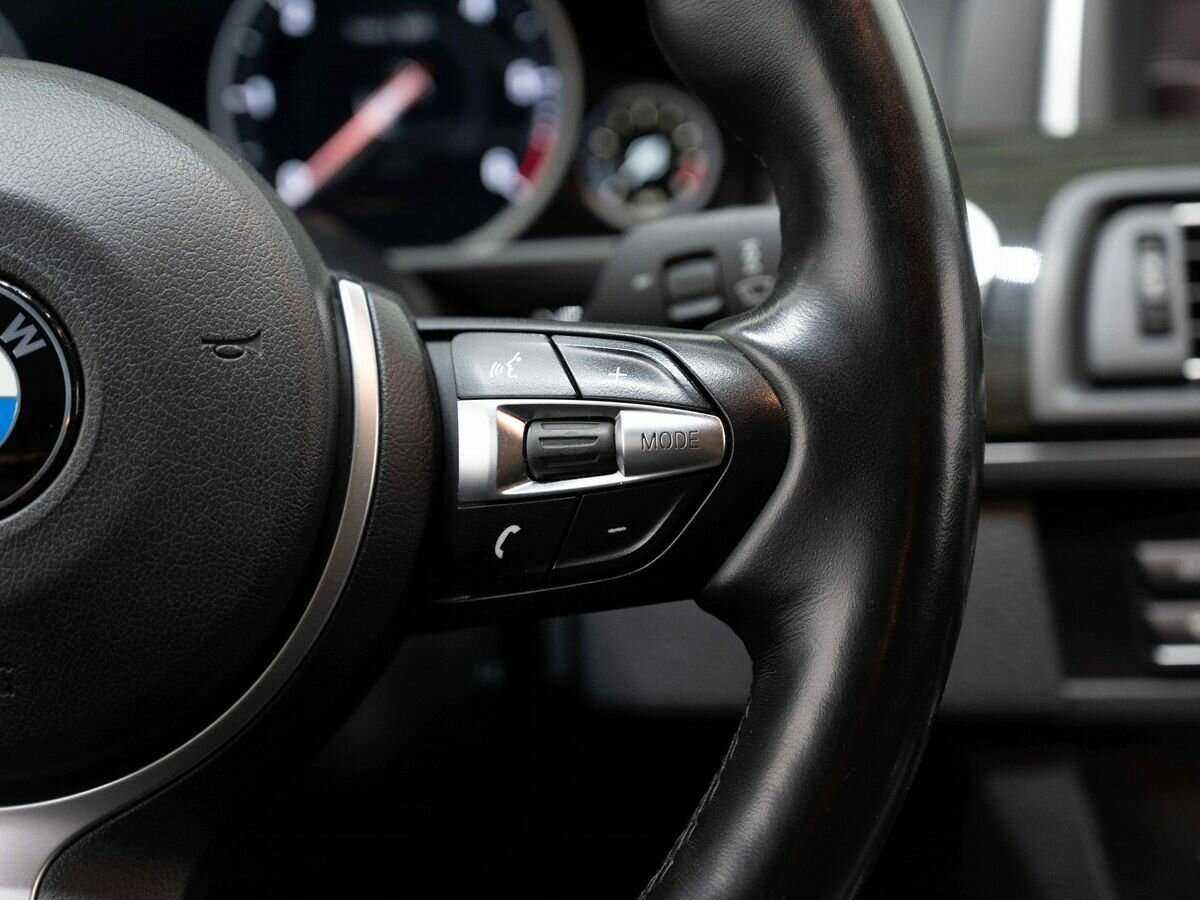 BMW 5 серии 2016 года с пробегом. Фото: #16