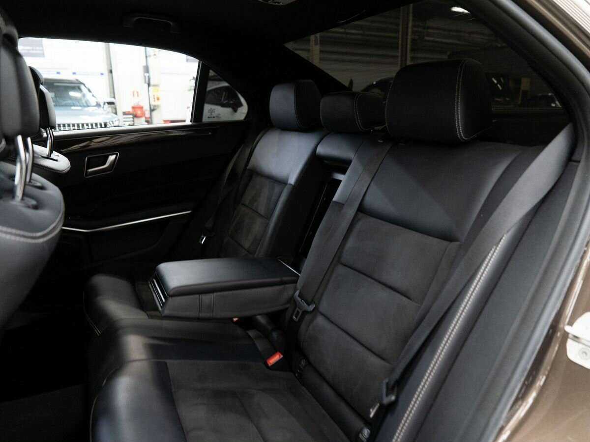 Mercedes-Benz E-Класс 2013 года с пробегом. Фото: #6