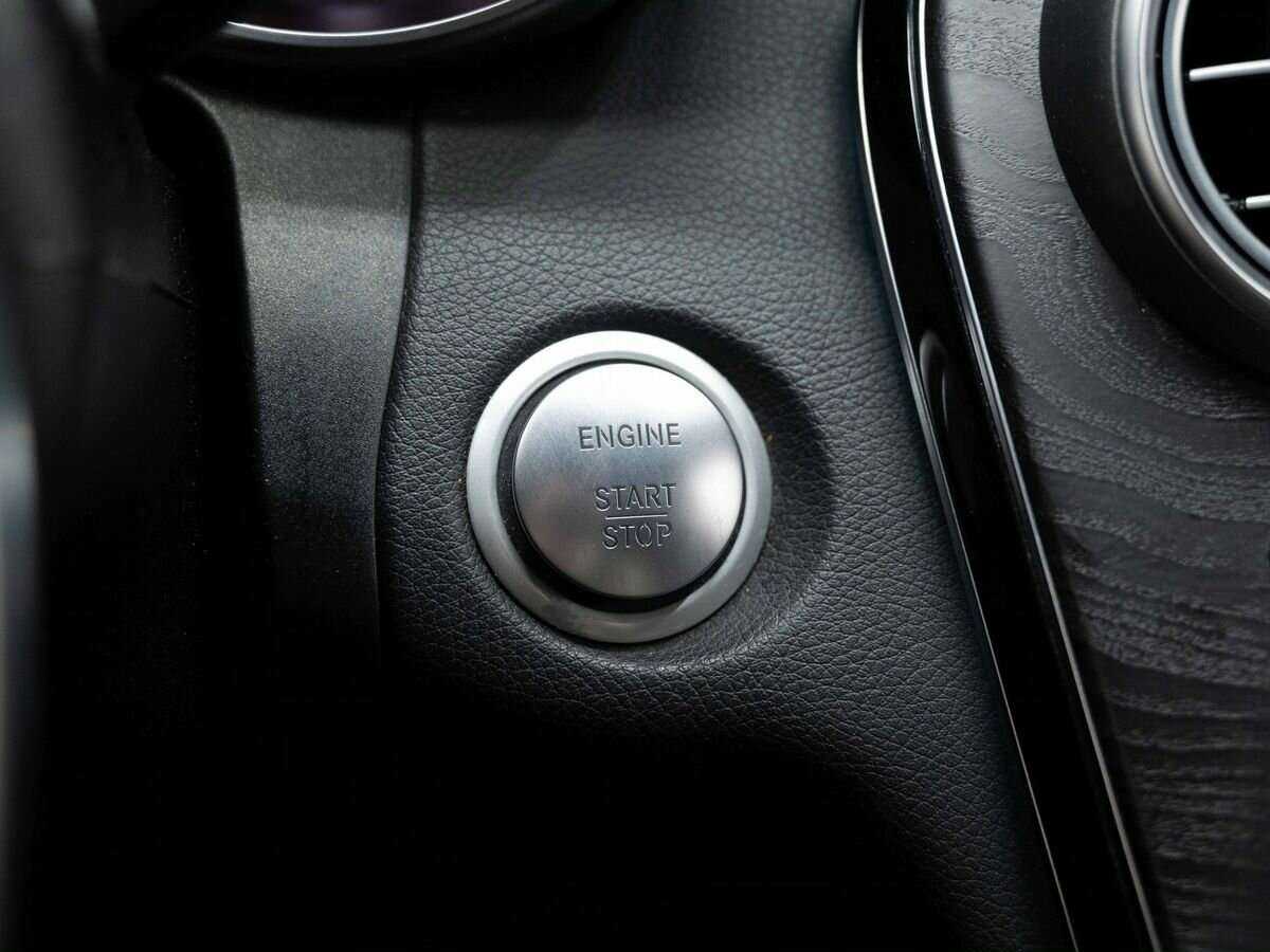 Mercedes-Benz C-Класс 2015 года с пробегом. Фото: #15