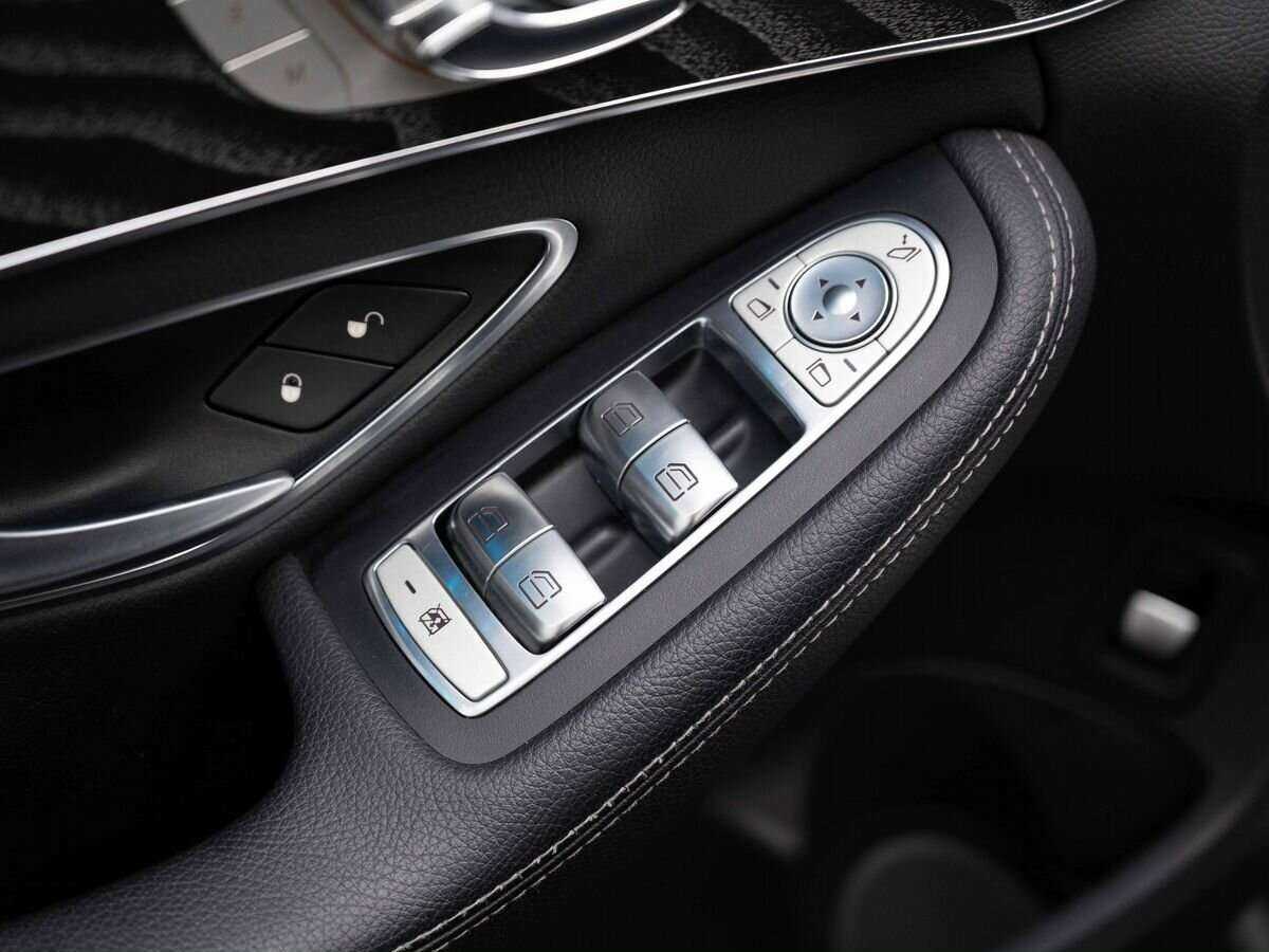 Mercedes-Benz C-Класс 2015 года с пробегом. Фото: #16