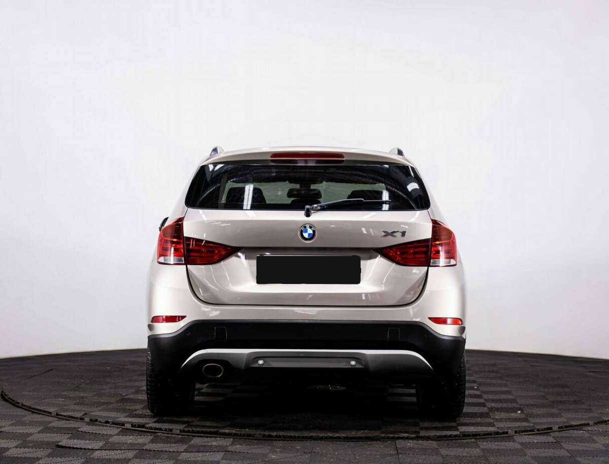 BMW X1 2013 года с пробегом. Фото: #4
