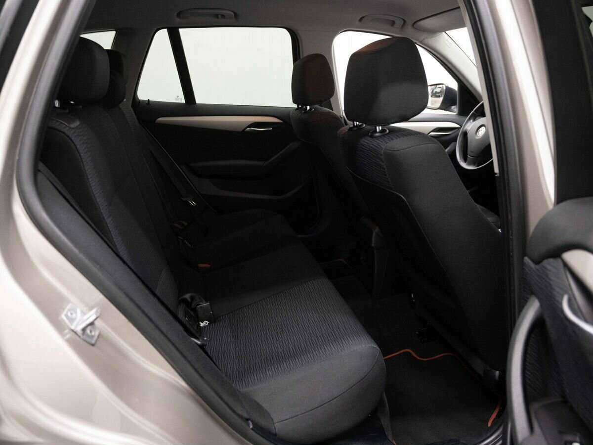 BMW X1 2013 года с пробегом. Фото: #9