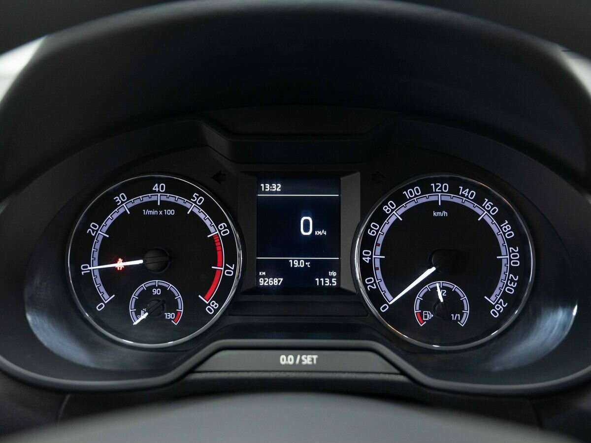 Б/У Шкода Октавия 2019 года. Фото: #14