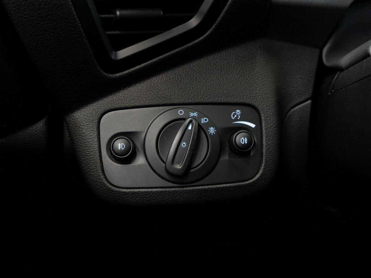 Б/У Форд Куга 2017 года. Фото: #17