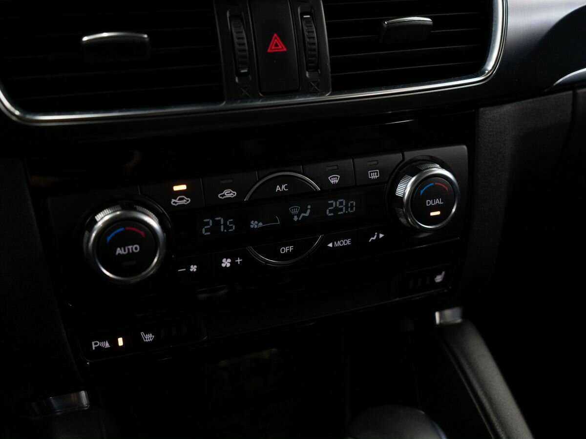 Б/У Мазда Ц-Икс-5 2016 года. Фото: #10