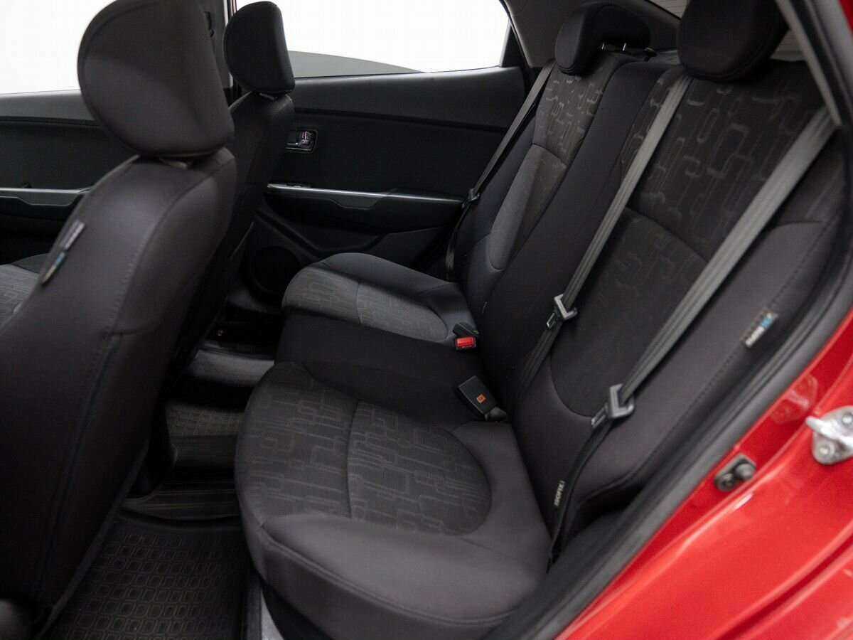 Б/У Киа Рио 2013 года. Фото: #10