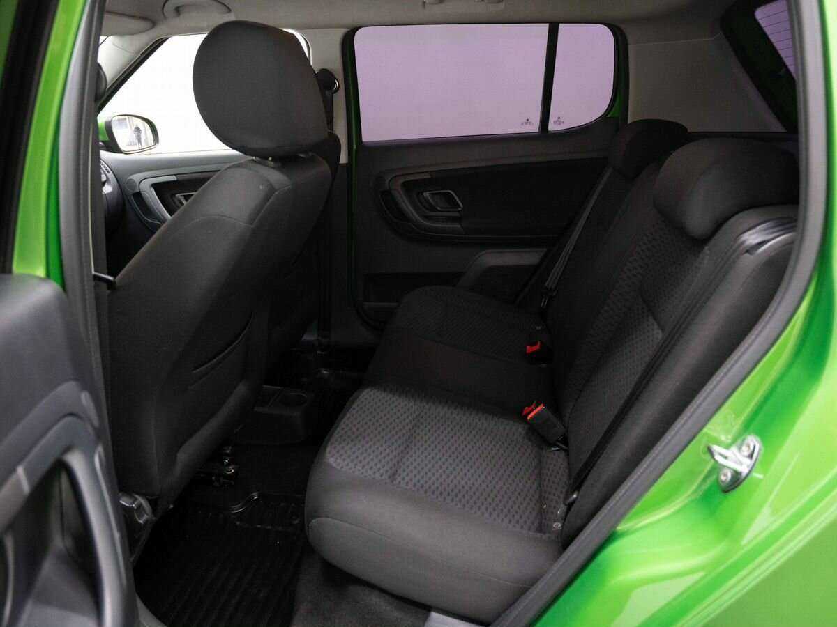 Б/У Шкода Фабия 2012 года. Фото: #8