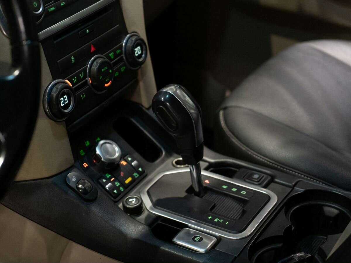 Land Rover Discovery 2012 года с пробегом. Фото: #10