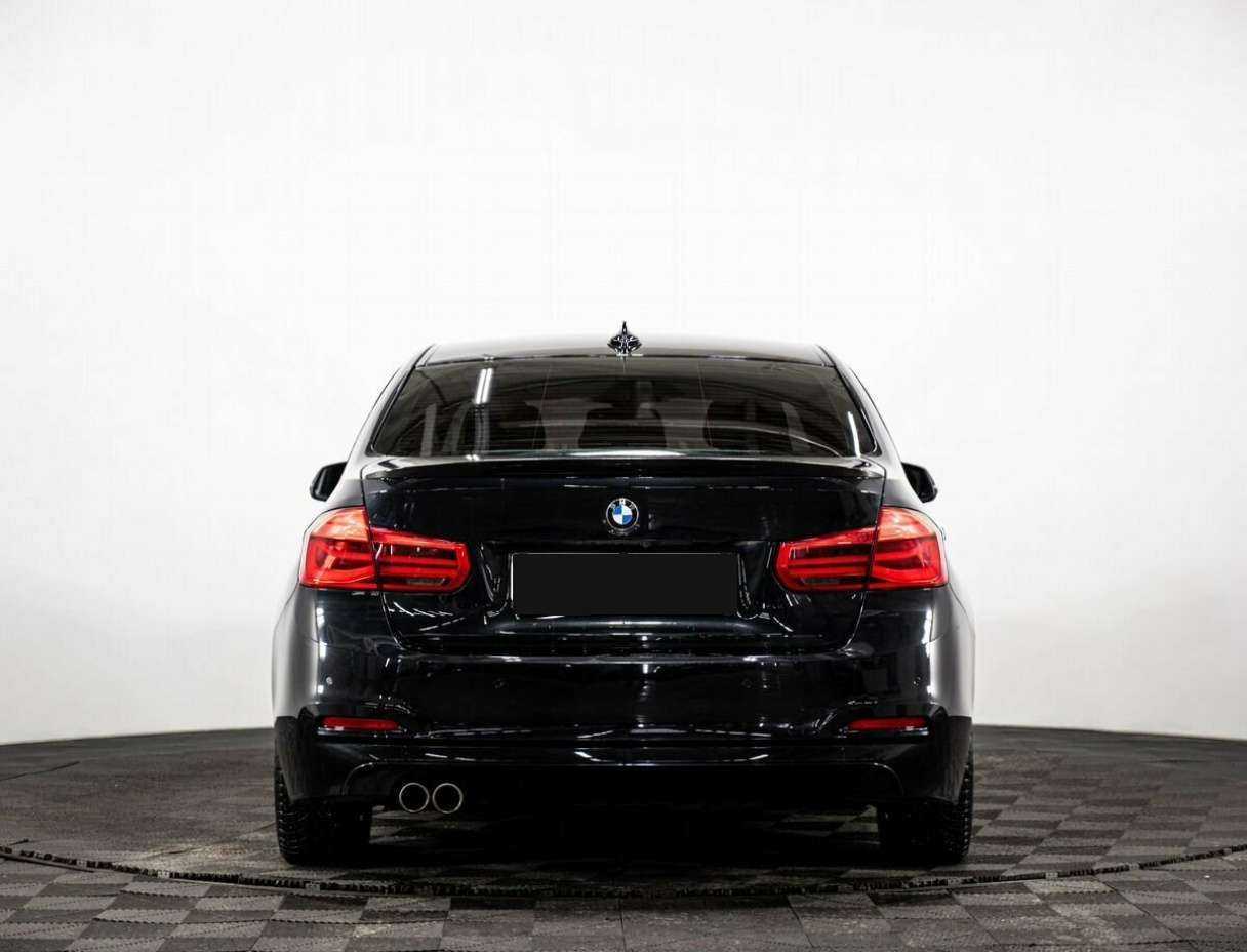 BMW 3 серии 2015 года с пробегом. Фото: #2