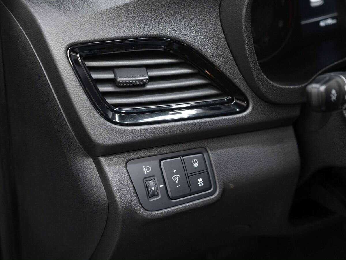 Б/У Хендай Солярис 2021 года. Фото: #17