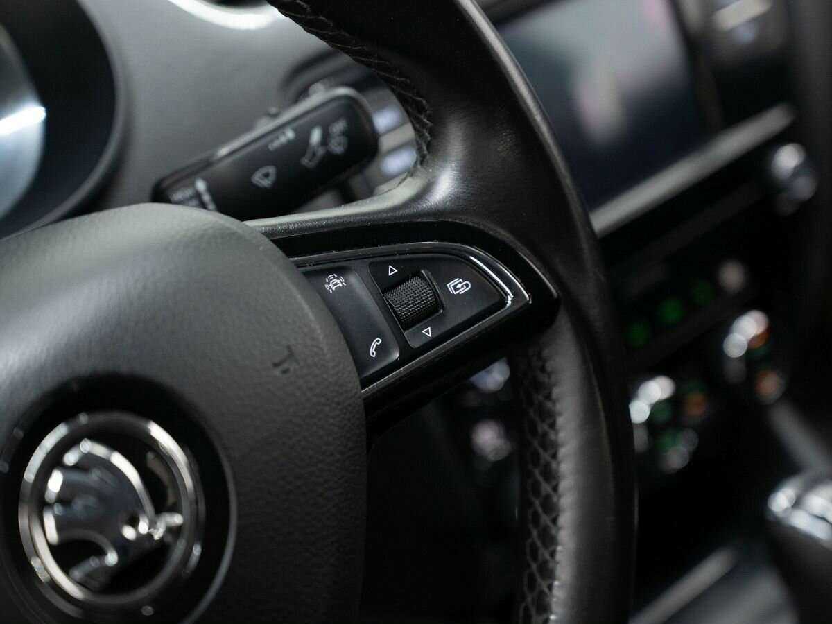 Б/У Шкода Октавия 2017 года. Фото: #14