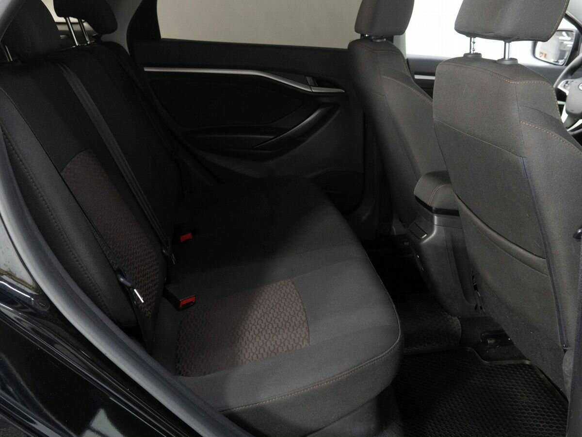 Б/У Лада (ВАЗ) Веста 2020 года. Фото: #9