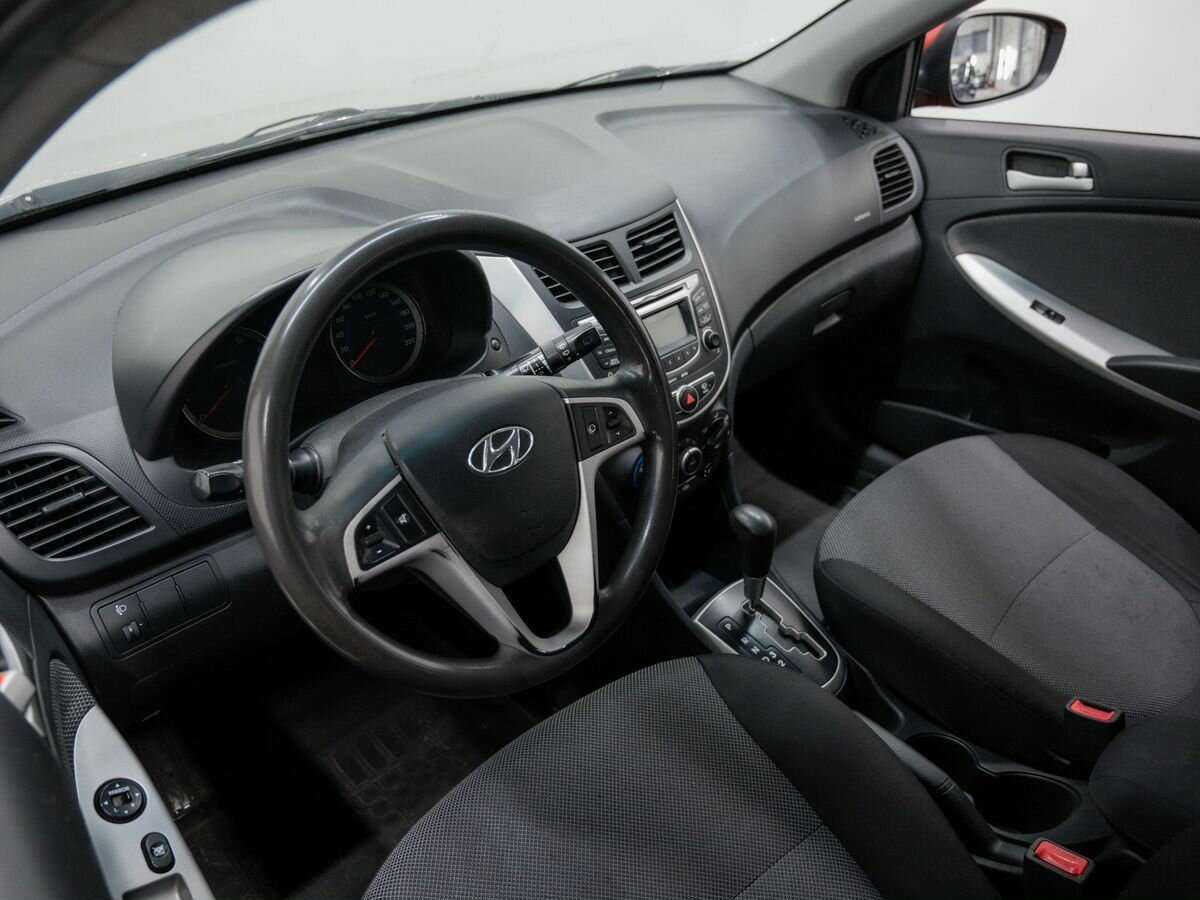 Б/У Хендай Солярис 2012 года. Фото: #11