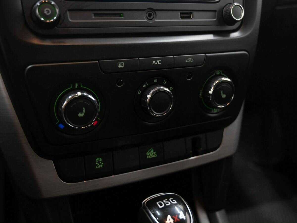 Б/У Шкода Йети 2014 года. Фото: #17