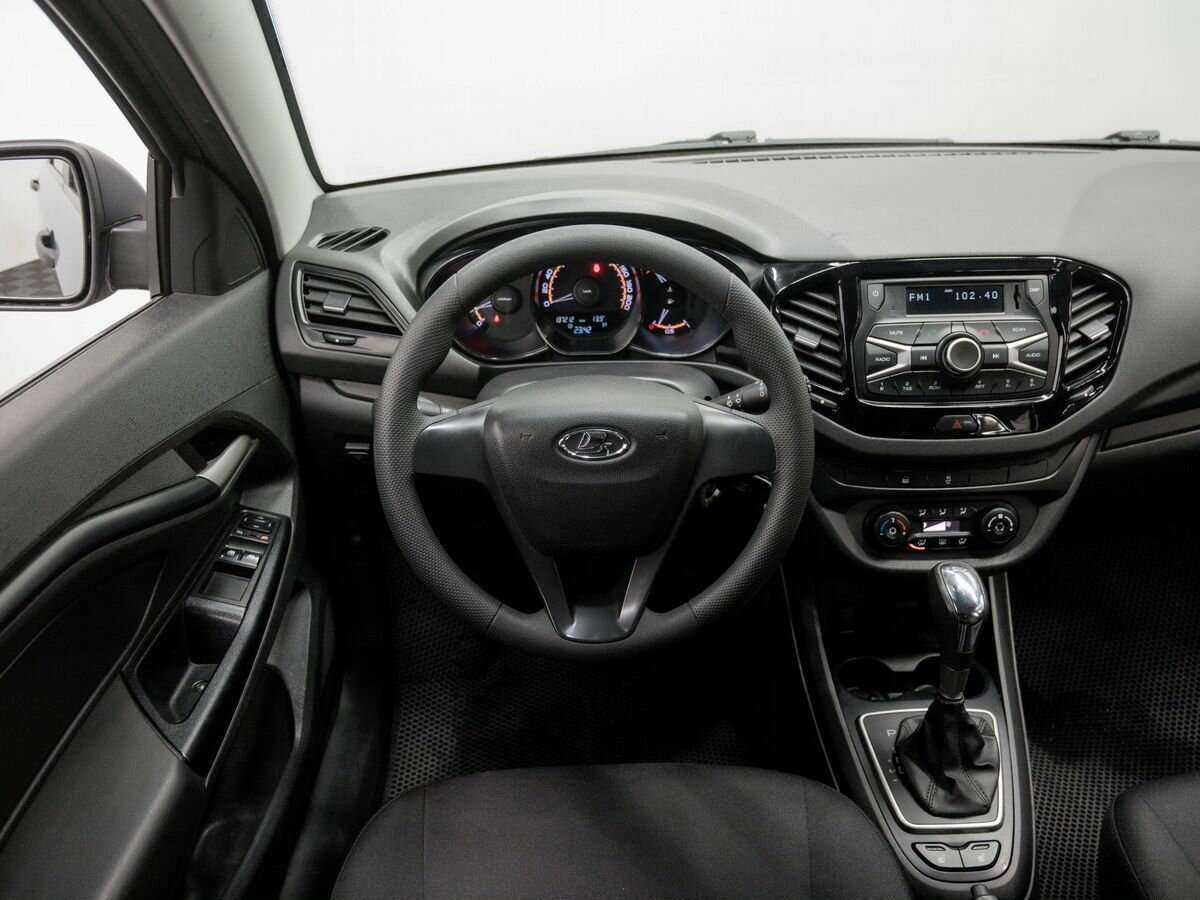 Б/У Лада (ВАЗ) Веста 2020 года. Фото: #8