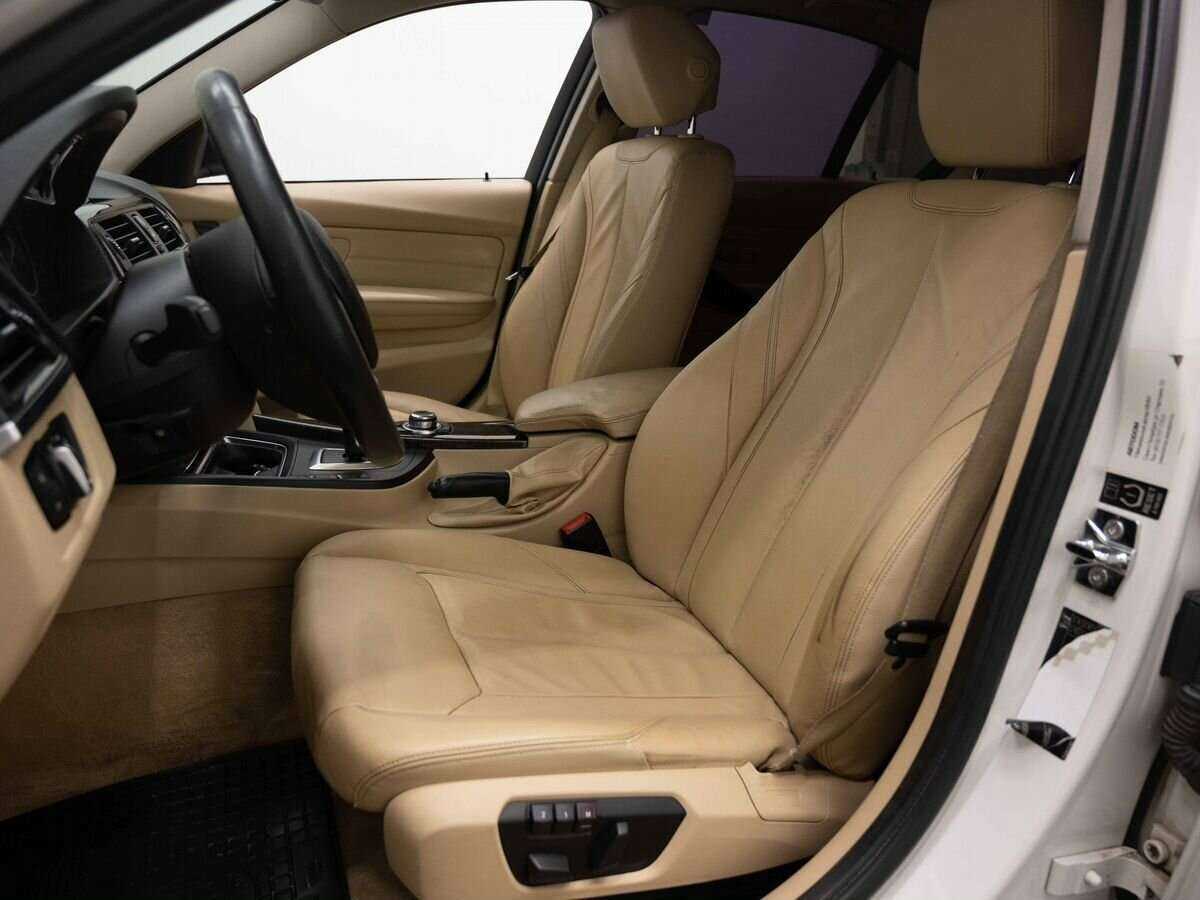 BMW 3 серии 2012 года с пробегом. Фото: #7