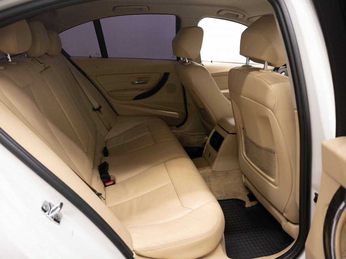 BMW 3 серии 2012 года с пробегом. Фото: #9