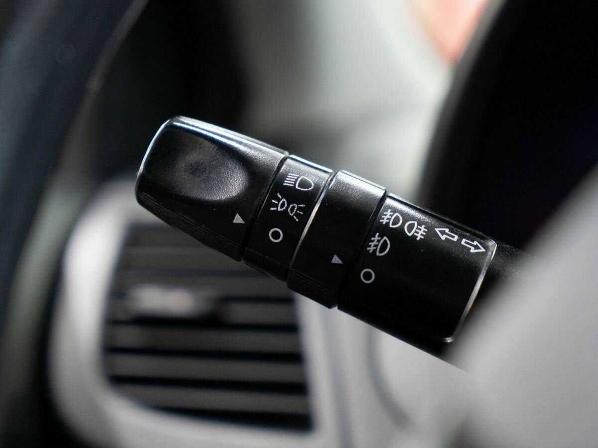 Б/У Хендай Солярис 2013 года. Фото: #12