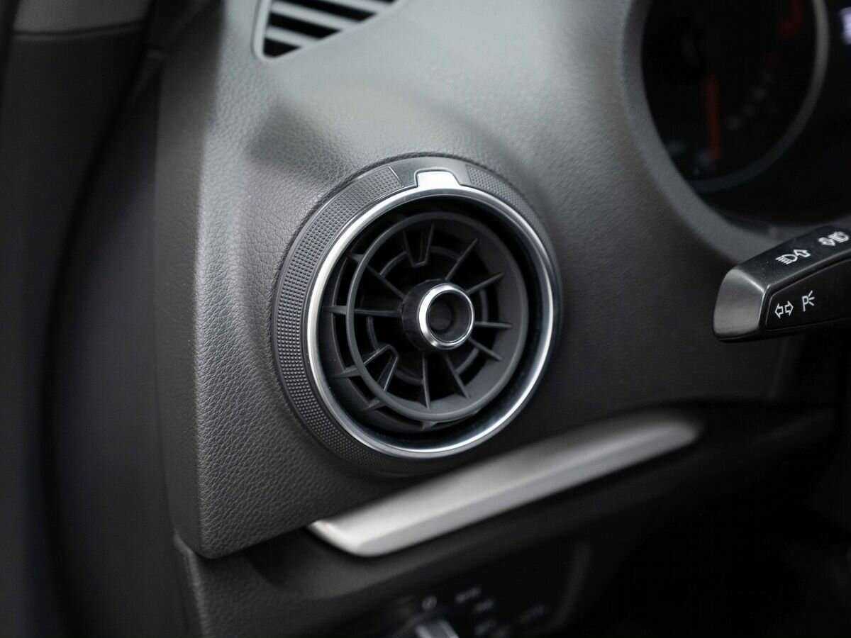 Audi A3 2019 года с пробегом. Фото: #16