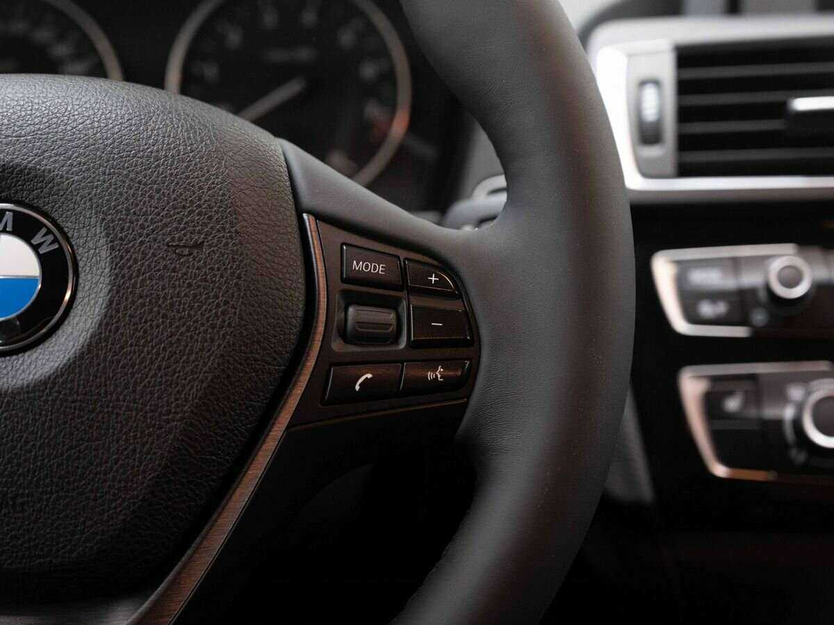BMW 1 серии 2017 года с пробегом. Фото: #15
