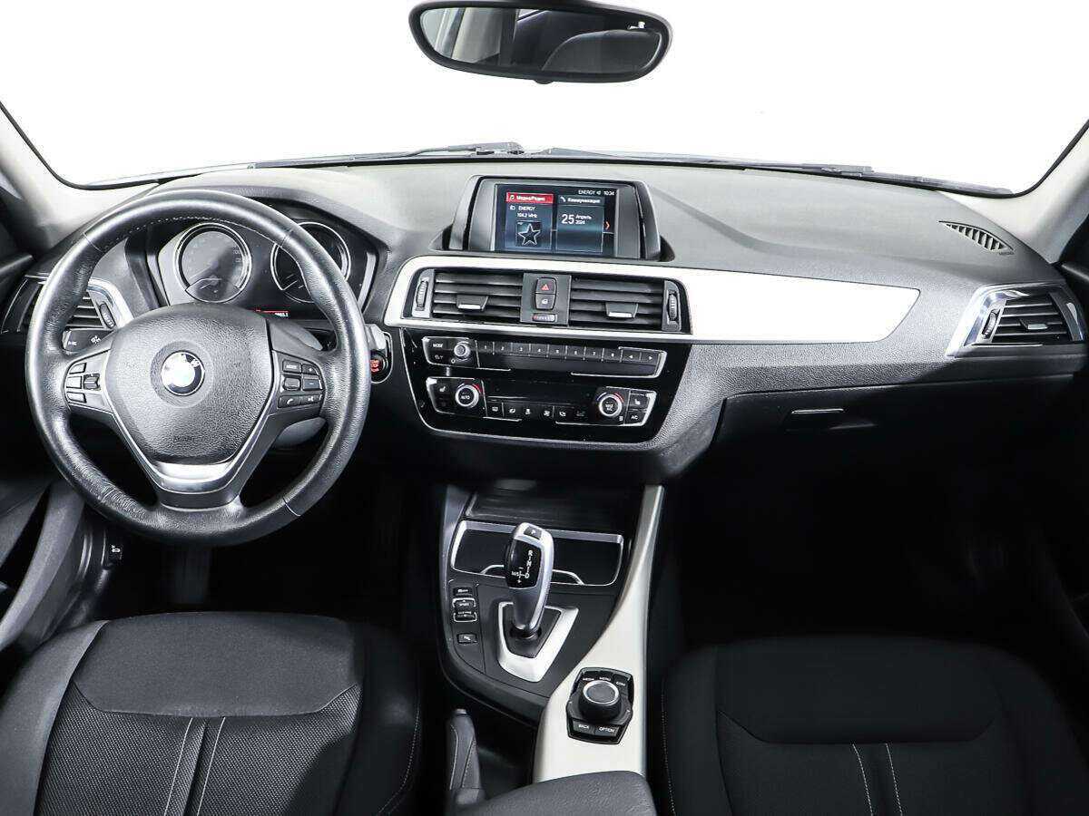 BMW 1 серии 2017 года с пробегом. Фото: #6