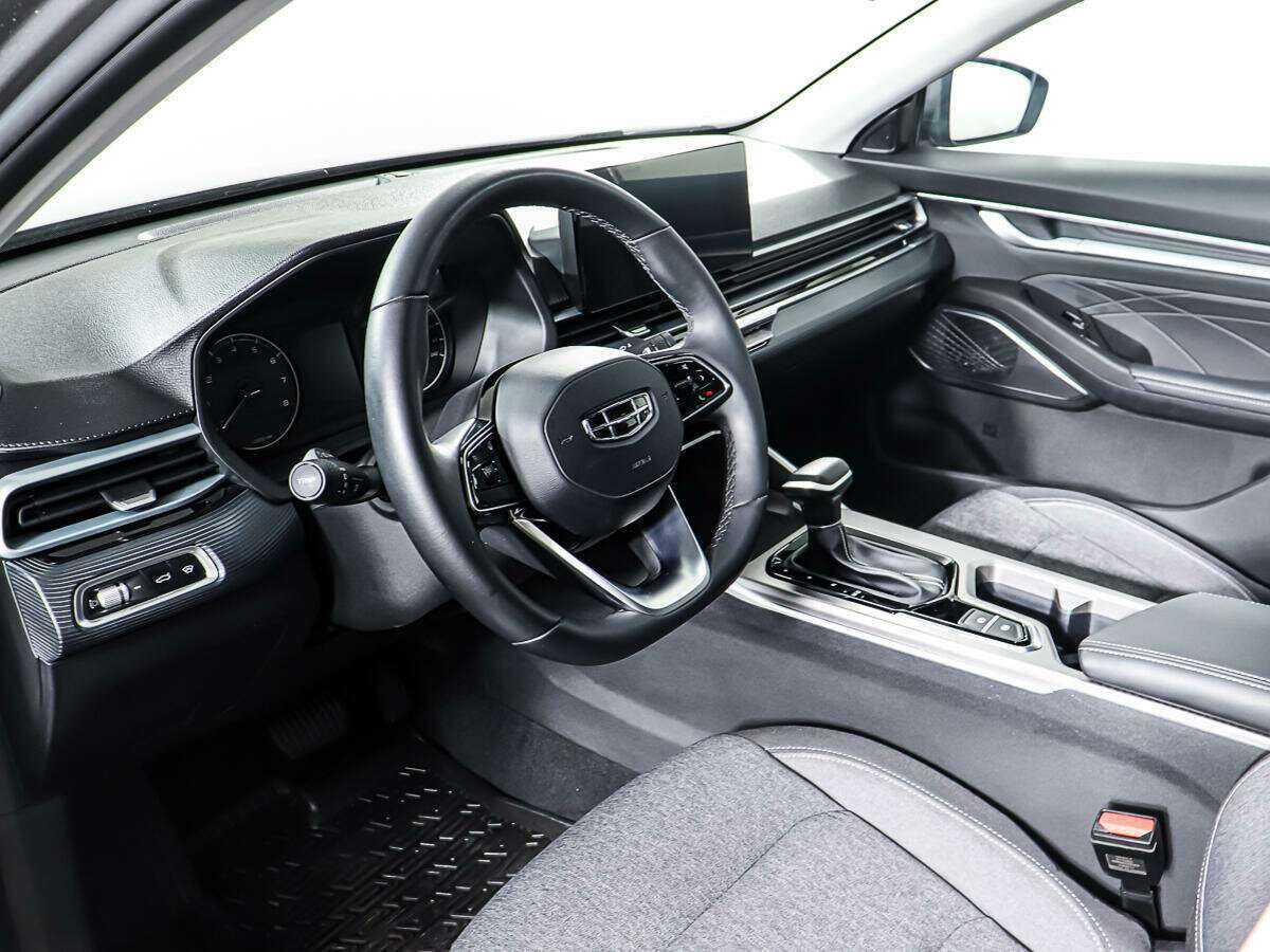 Geely Emgrand 2023 года с пробегом. Фото: #12
