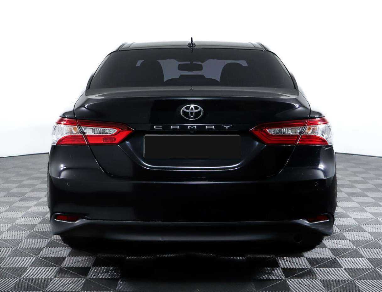Toyota Camry 2020 года с пробегом. Фото: #5