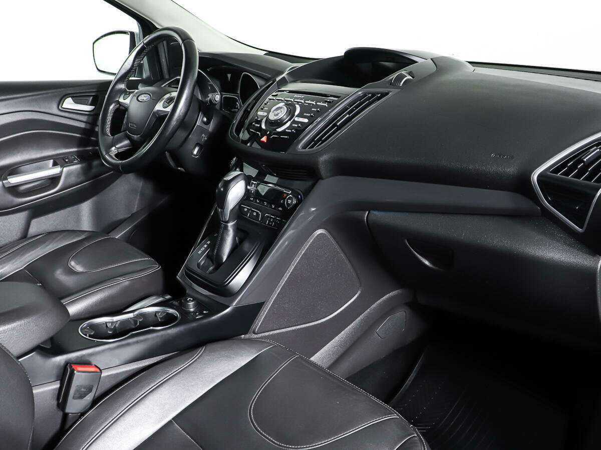 Б/У Форд Куга 2013 года. Фото: #9