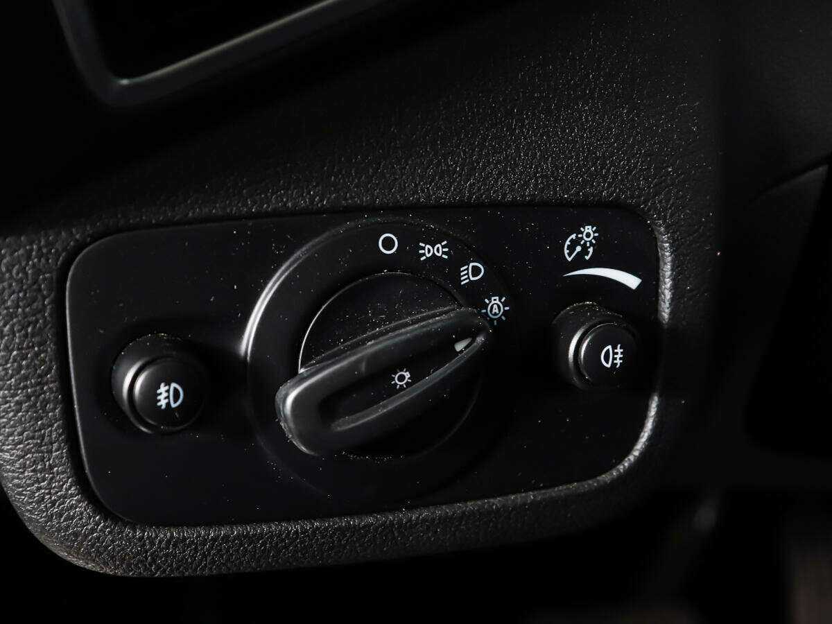 Б/У Форд Куга 2013 года. Фото: #17