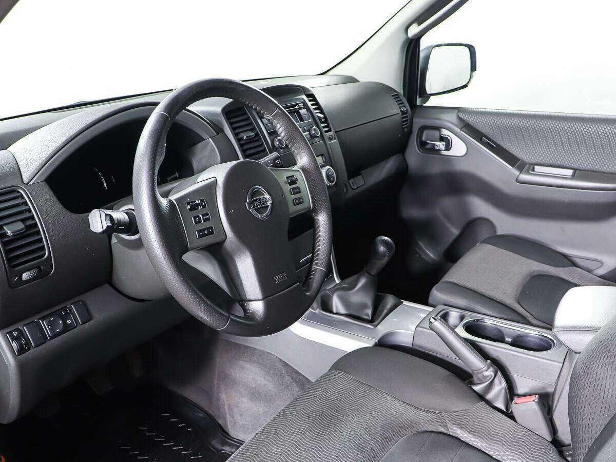 Б/У Ниссан Патфайндер 2012 года. Фото: #15