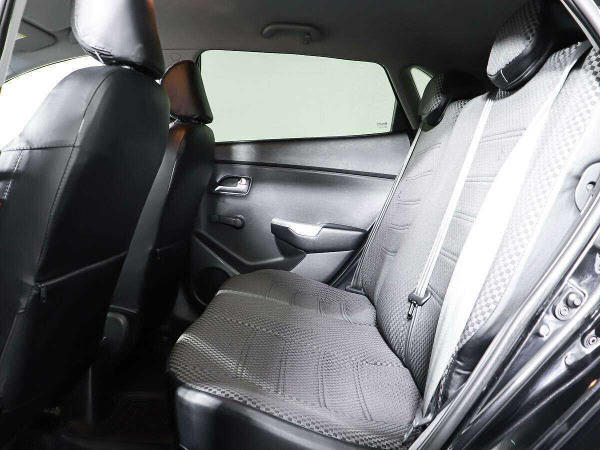 Б/У Киа Рио 2013 года. Фото: #9