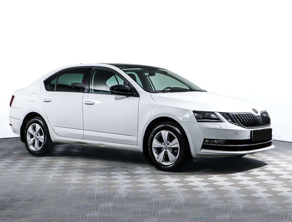 Skoda Octavia 2019 года с пробегом. Фото: #2
