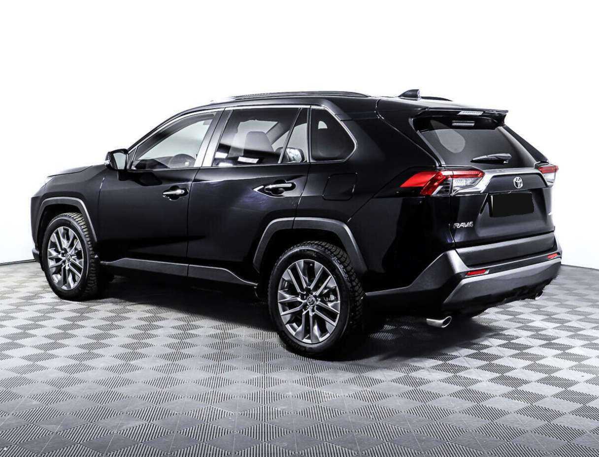 Toyota RAV4 2019 года с пробегом. Фото: #6