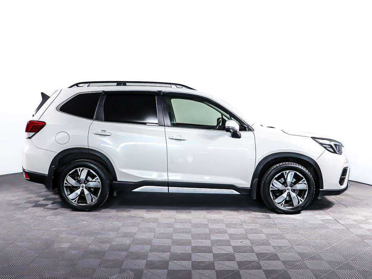 Subaru Forester 2019 года с пробегом. Фото: #3