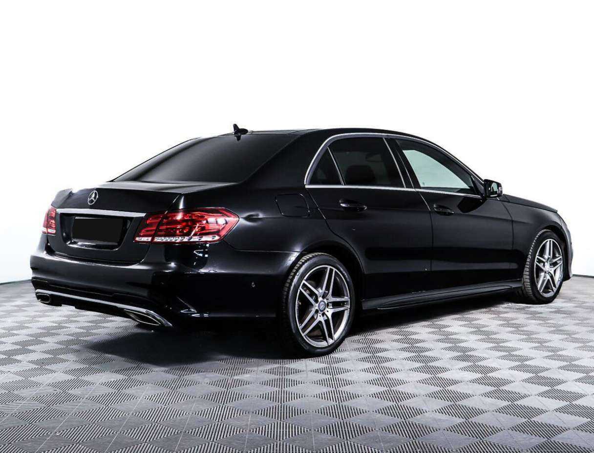 Mercedes-Benz E-Класс 2013 года с пробегом. Фото: #4