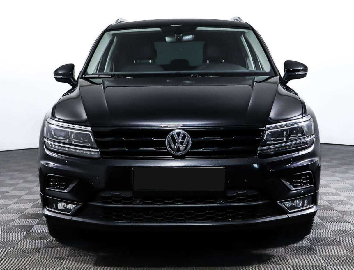 Volkswagen Tiguan 2018 года с пробегом. Фото: #1