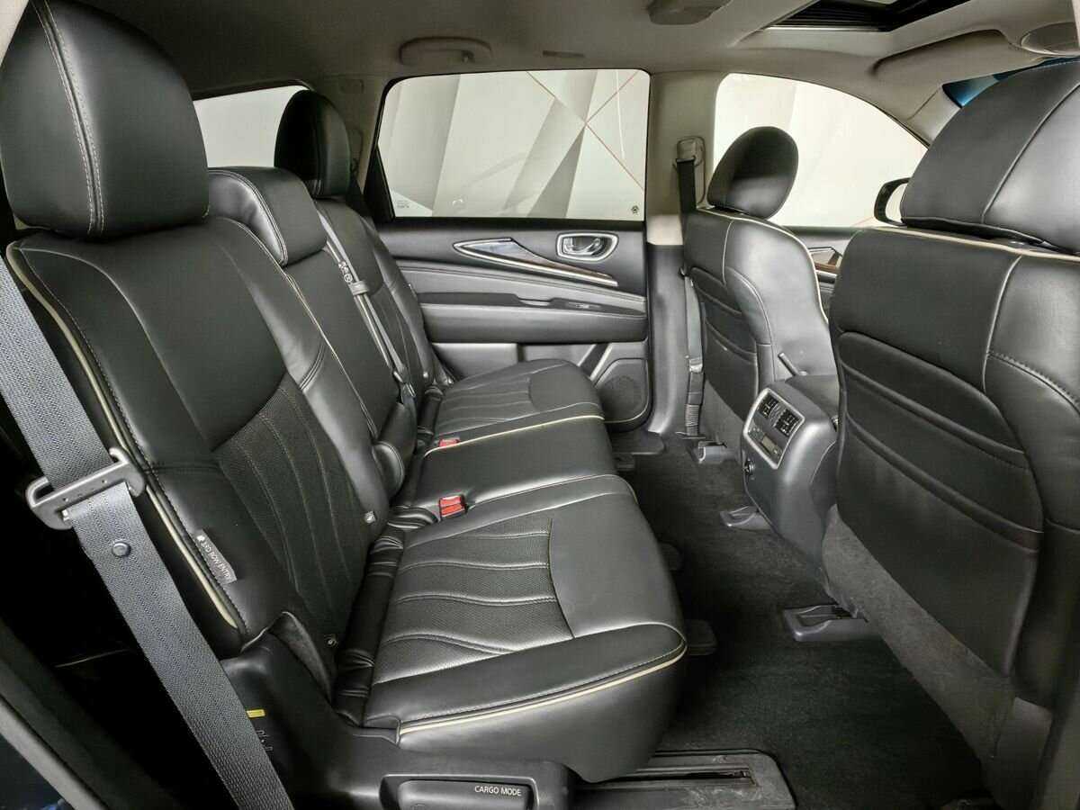 Infiniti QX60 2018 года с пробегом. Фото: #10