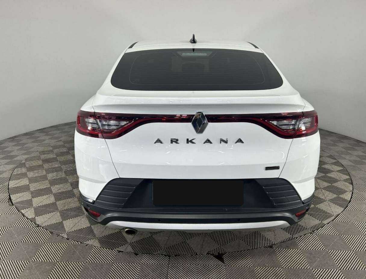 Renault Arkana 2021 года с пробегом. Фото: #2