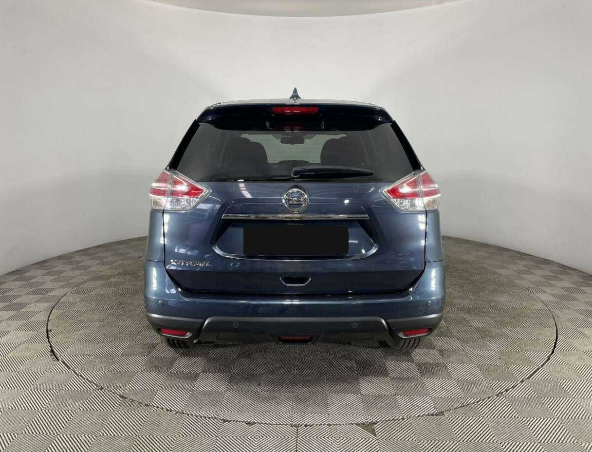 Б/У Ниссан Икс-Трейл 2017 года. Фото: #2