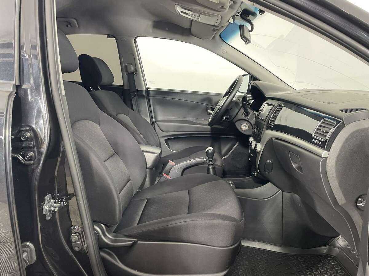 Б/У Сан-Ён Актион 2012 года. Фото: #13