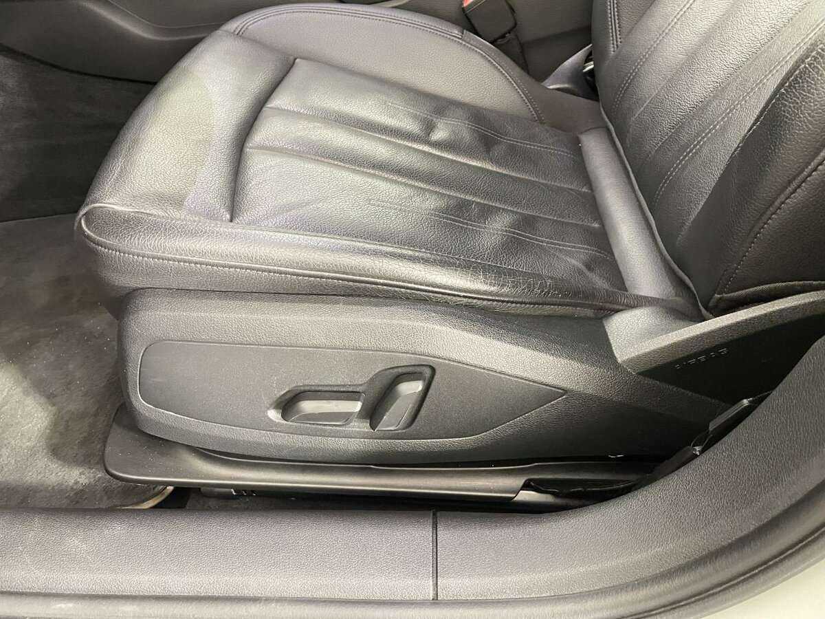 Audi A4 2018 года с пробегом. Фото: #9